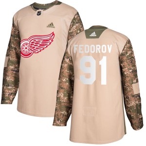 Detroit Red Wings Sergei Fedorov Official Camo Adidas Authentic Adult Veterans Day Practice NHL Hockey Jersey